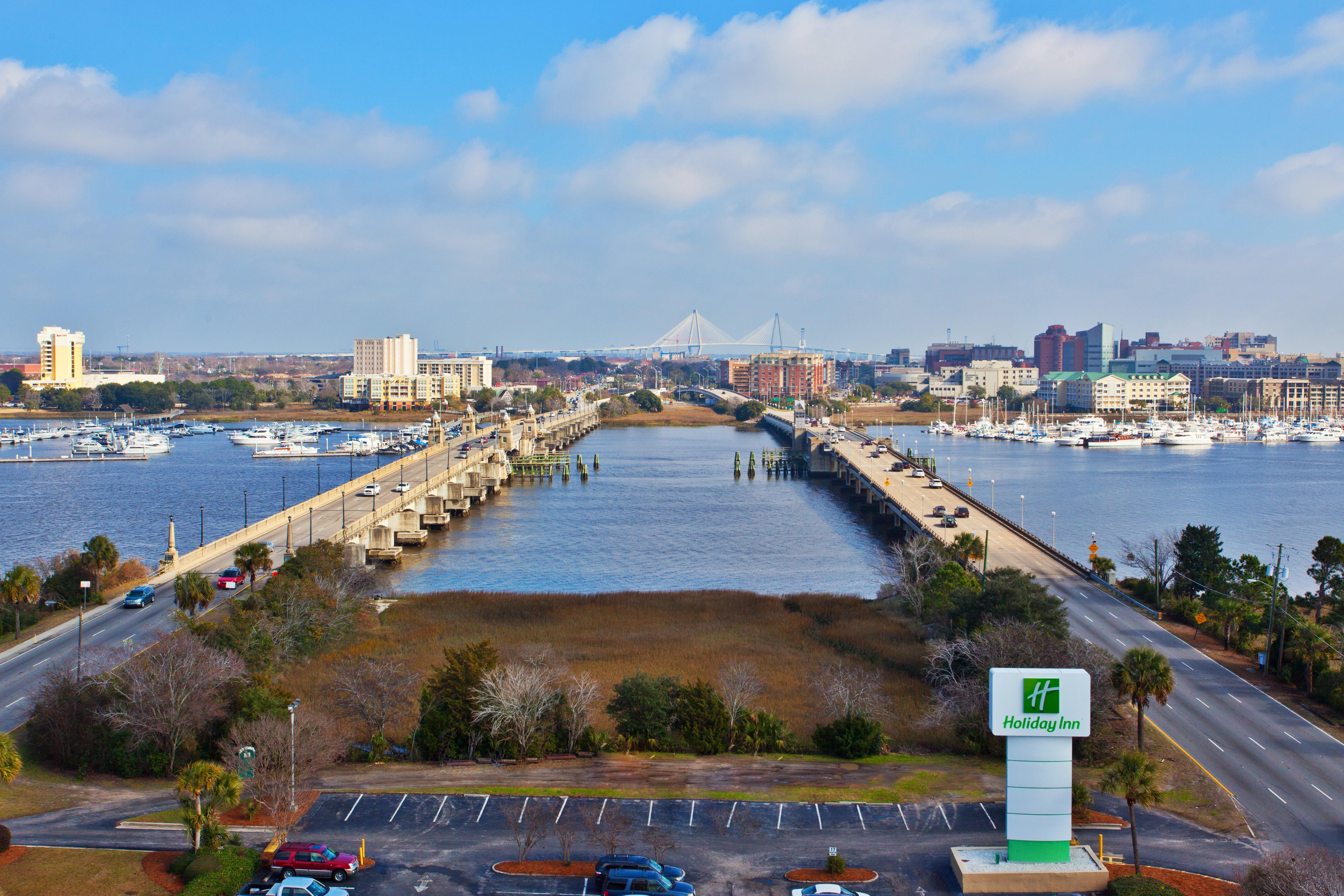 Holiday Inn Charleston-Riverview, An Ihg Hotel Esterno foto