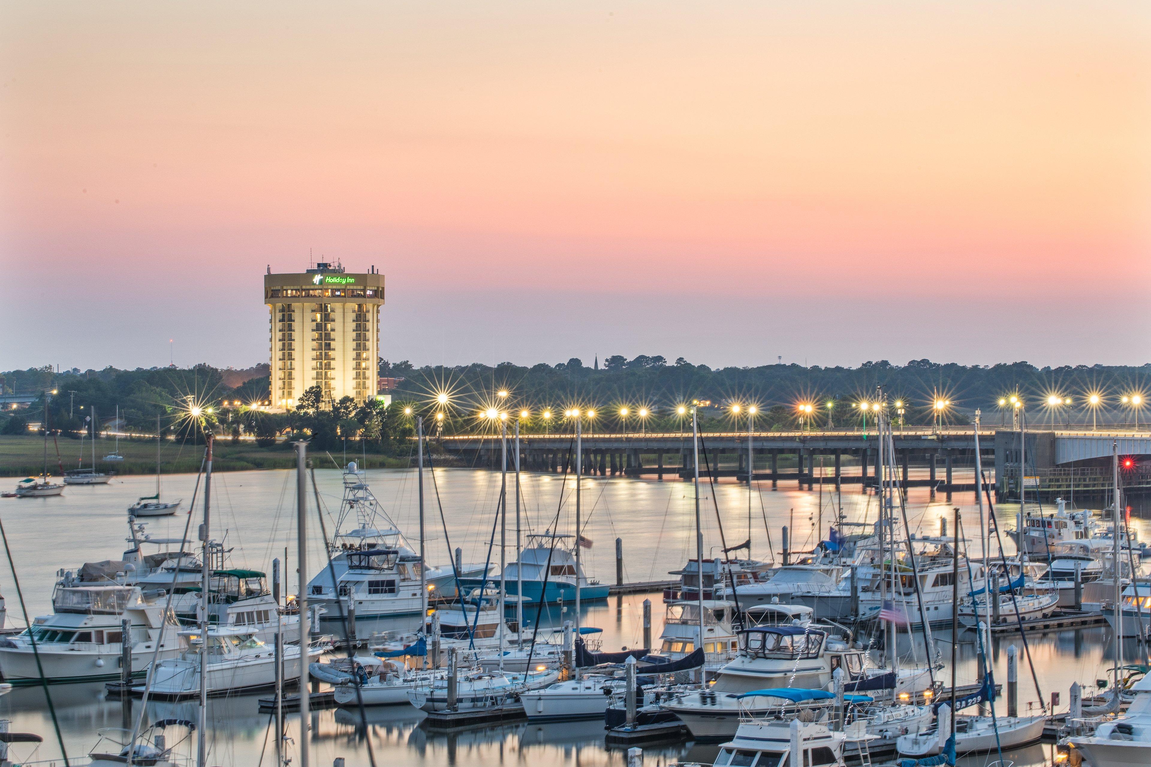 Holiday Inn Charleston-Riverview, An Ihg Hotel Esterno foto